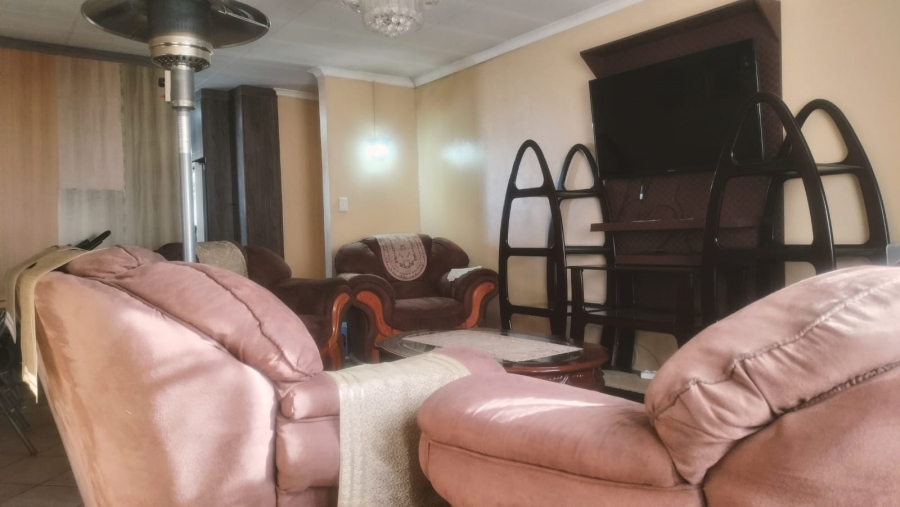 4 Bedroom Property for Sale in Grasslands Free State